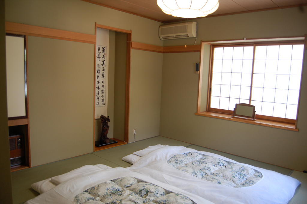 Onsen Pension Hanasakiyama Minakami Exterior photo